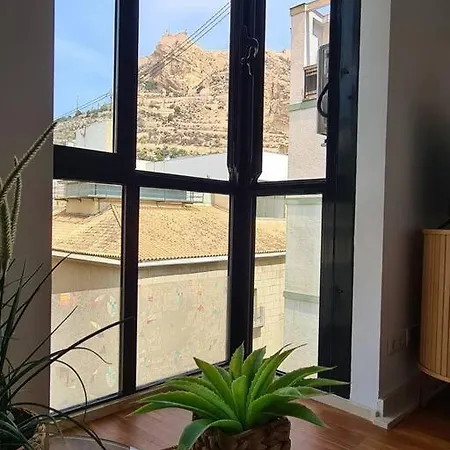 La Puerta Del Mar - * Alicante